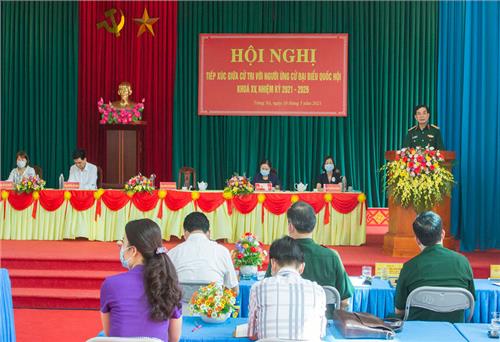 Ứng cử viên đại biểu Quốc hội tiếp xúc cử tri xã Tràng Xá