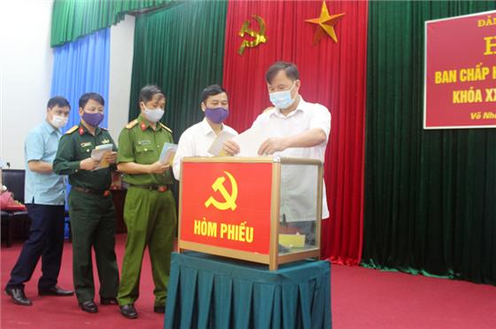 Thực hiện quy trình nhân sự đại hội