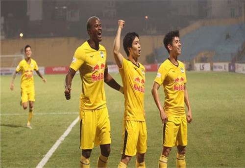 Tổng hợp vòng 10 V-League 2021: Hoàng Anh Gia Lai giành vé vào nhóm đua chức vô địch sớm 3 vòng