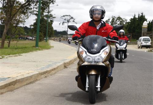 Đánh giá Honda PCX125 Việt Nam