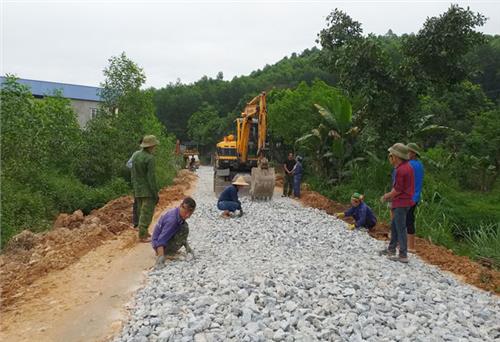 Đẩy nhanh tiến độ thi công đường Vinh Sơn - Bình Sơn