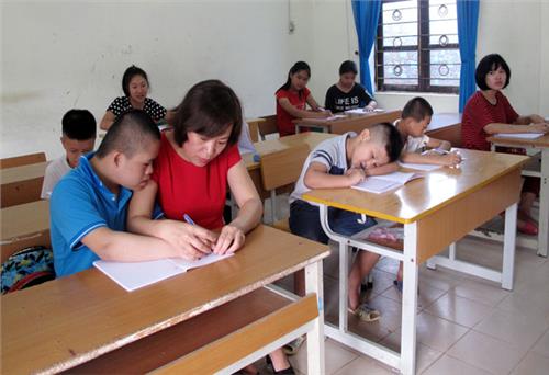 Lặng lẽ cống hiến