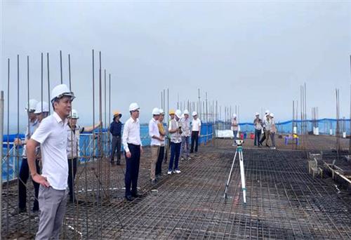 Tổ hợp đa tiện ích 