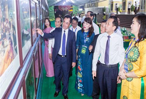 The 12th “Crossing the Heritage Lands of the Viet Bac Region” tourism program kicks off