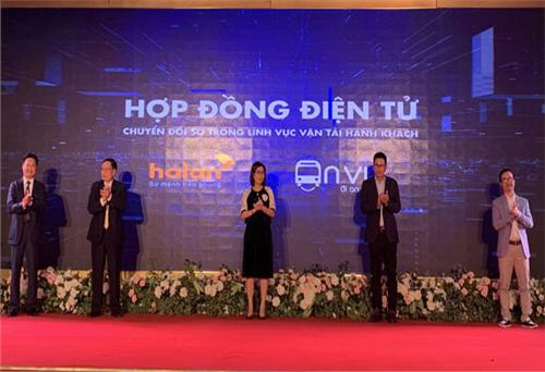 Công ty CP Thương mại và Du lịch Hà Lan: Công bố nền tảng hợp đồng điện tử
