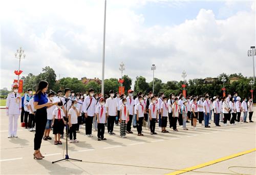 Tuyên dương 129 em học sinh giỏi tiêu biểu