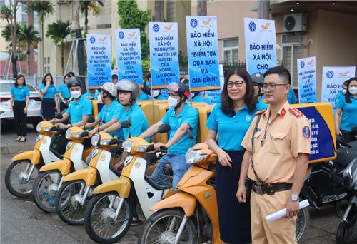 Tăng cường truyền thông, tuyên truyền về bảo hiểm y tế