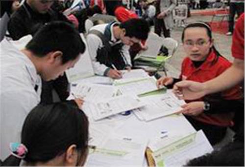 Bắt đầu nhận hồ sơ đăng ký dự thi ĐH, CĐ 2012