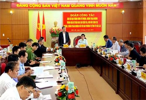 Tiếp tục tăng cường sự lãnh đạo của Đảng về phòng, chống tham nhũng, tiêu cực