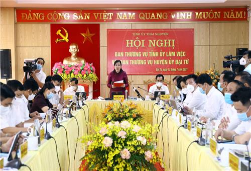 Phấn đấu xây dựng huyện Đại Từ cơ bản đạt tiêu chuẩn thị xã vào năm 2025