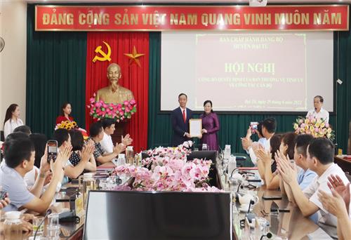 Công bố quyết định chuẩn y Phó Bí thư Huyện ủy Đại Từ