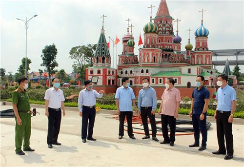 Ministry of Construction surveys urban development in Pho Yen town