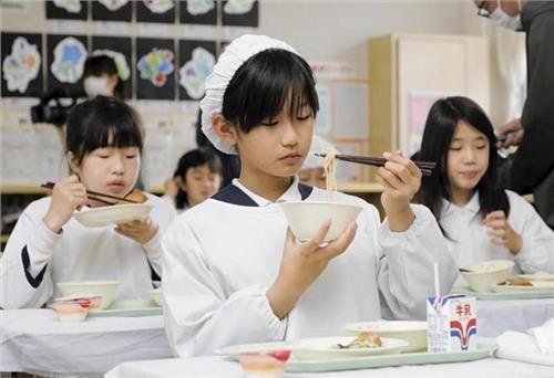 Bún bò Huế được đưa vào thực đơn trường học ở Nhật Bản