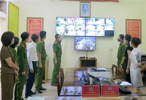 Ra mắt mô hình an ninh trật tự gắn với cụm camera an ninh