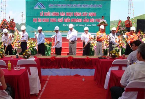 NuiPhao Mining Project - Official Commencement Ceremony