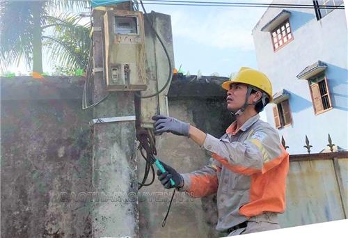 Truy thu trên 220 triệu đồng từ các vụ trộm cắp điện