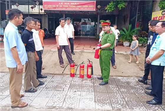 Ra mắt mô hình tổ liên gia an toàn phòng cháy chữa cháy