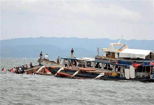 Cháy phà chở khách ở Philippines, ít nhất 7 người thiệt mạng