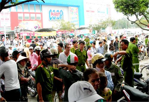 Chủ shop thời trang bị đâm chết trong vụ ẩu đả