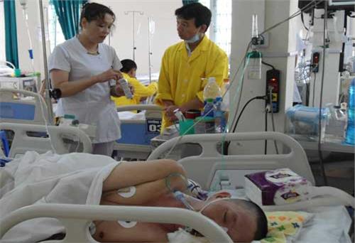 Vì yêu màu áo trắng