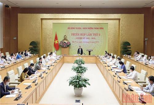 Nỗ lực làm tốt công tác thi đua, khen thưởng có trọng tâm, trọng điểm