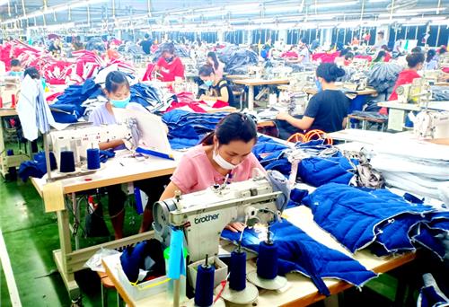 Giá trị sản xuất tăng trên 10%  