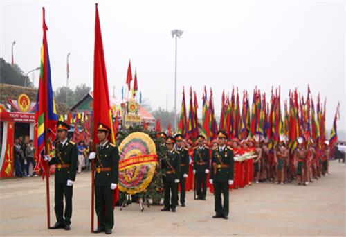 Long trọng lễ dâng hương Quốc tổ Đền Hùng