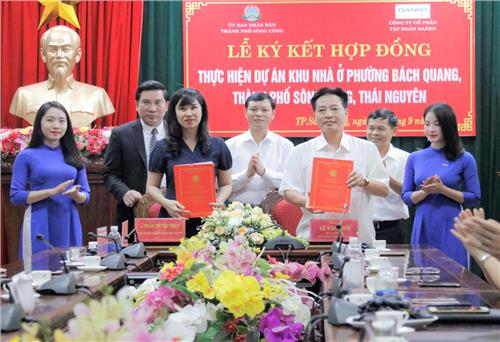 Ký kết hợp đồng Dự án khu nhà ở phường Bách Quang
