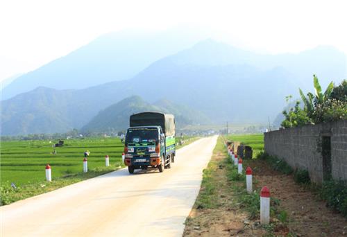 Hoàn thành tuyến đường vào hồ Vai Miếu