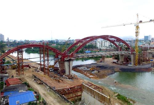 Bước đột phá trong phát triển kết cấu hạ tầng 
