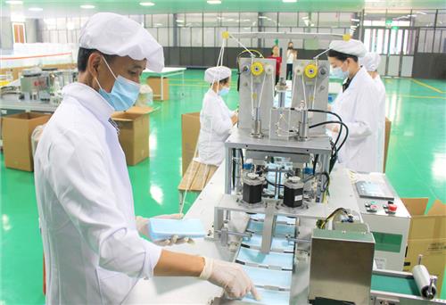 Doanh nghiệp tái cấu trúc để “sống khỏe”