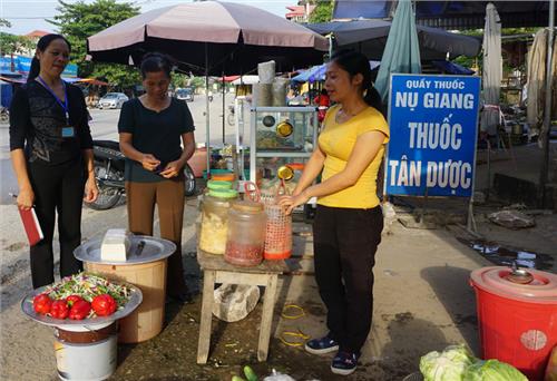 Mạnh chi bộ, vững xóm làng