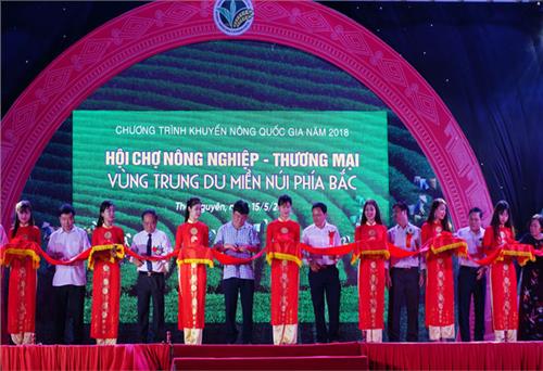 Khai mạc Hội chợ Nông nghiệp - Thương mại