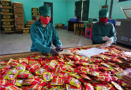 Hướng tới sản xuất chè ứng dụng công nghệ cao