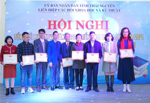 Lồng ghép thực hiện các nhiệm vụ phát triển kinh tế - xã hội