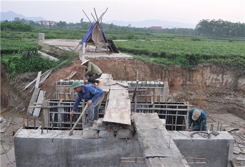 Nâng cấp, cải tạo các công trình kênh, mương
