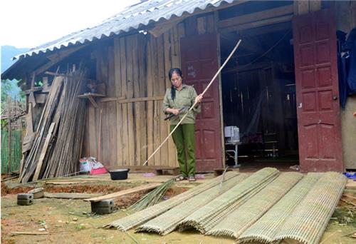 Tìm giải pháp cho giảm nghèo bền vững 