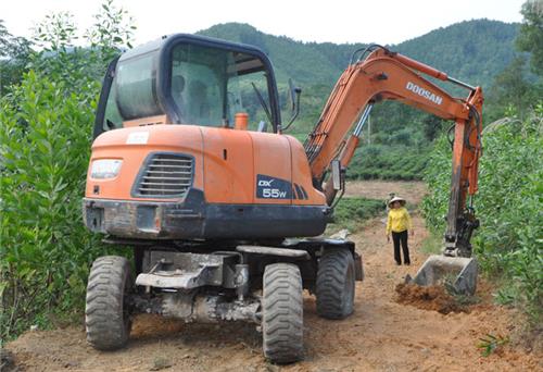 Đầu tư gần 44 tỷ đồng xây dựng hạ tầng giao thông nông thôn   