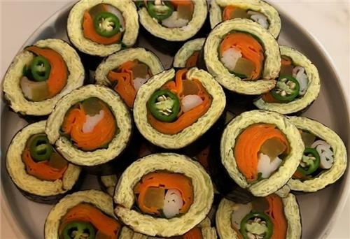 Gimbap không cơm, tưởng không ngon mà ngon không tưởng 