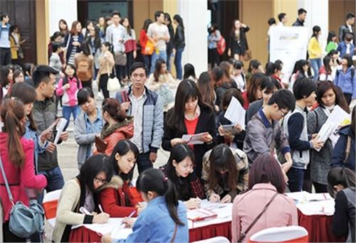 Cả nước đang thừa 35.000 giáo viên bậc THCS và THPT