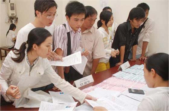 Bắt đầu nhận hồ sơ đăng ký thi đại học, cao đẳng