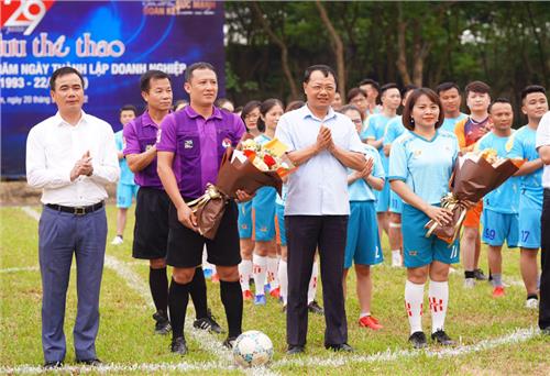 Giao lưu thể thao chào mừng kỷ niệm 29 năm thành lập Doanh nghiệp Thái Hưng