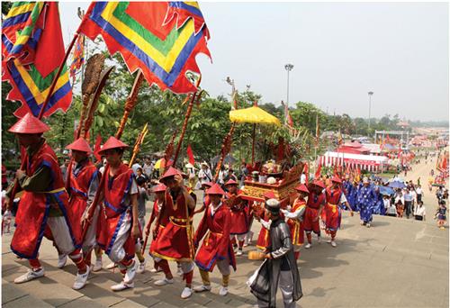 Giỗ Tổ Hùng Vương - Lễ hội đền Hùng: Lắng đọng giá trị văn hoá của người Việt