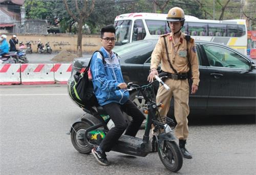 Đảm bảo đảm bảo trật tự an toàn giao thông cho học sinh, sinh viên dịp 30/4 - 1/5 và nghỉ hè