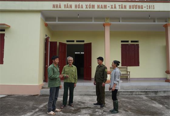 Hiến đất xây nhà văn hóa