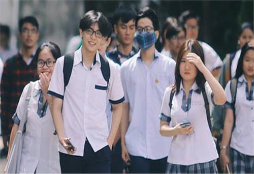 Quy định mới về điều kiện tiếp nhận học sinh Việt Nam về nước