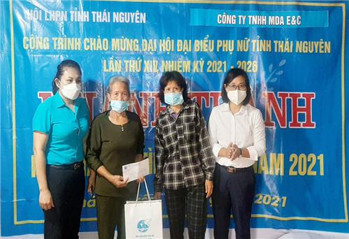 Hỗ trợ xây dựng 3 nhà Mái ấm tình thương cho hội viên phụ nữ nghèo