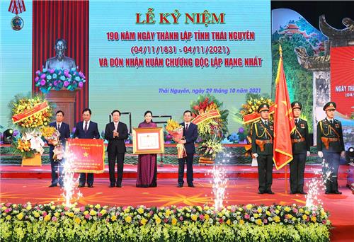 Thai Nguyen celebrates 190 founding anniversary, receives First Class Independence Medal