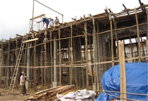 “Ba cây chụm lại nên hòn núi cao”