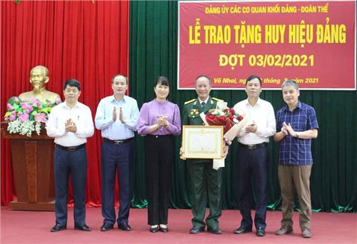 Đảng bộ Võ Nhai kết nạp 34 đảng viên mới